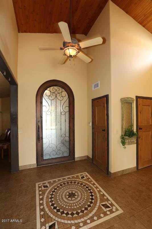 2225 East Mountain View Road Phoenix, AZ 85028 - Photo 7 of 37 Foyer