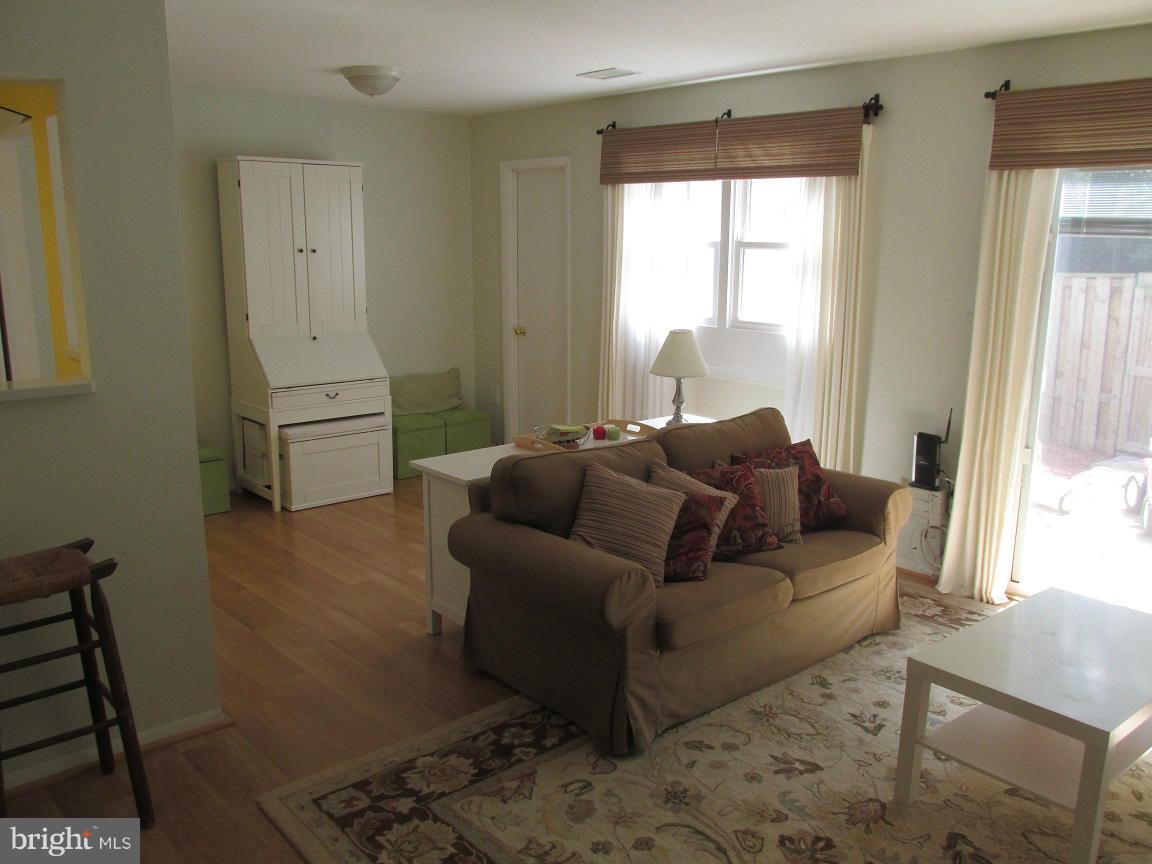 132 North Cottage Road Sterling, VA 20164 - Photo 3 of 21 Family Room