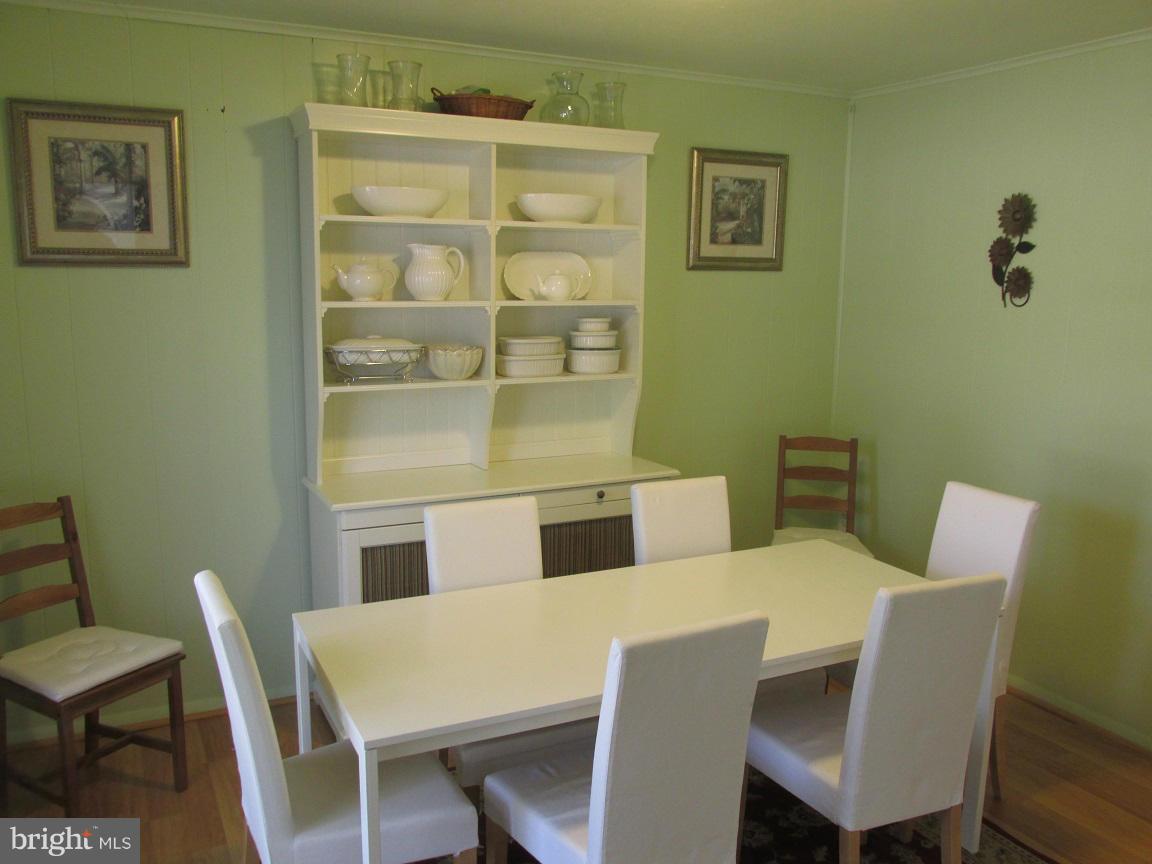 132 North Cottage Road Sterling, VA 20164 - Photo 8 of 21 Dining Room