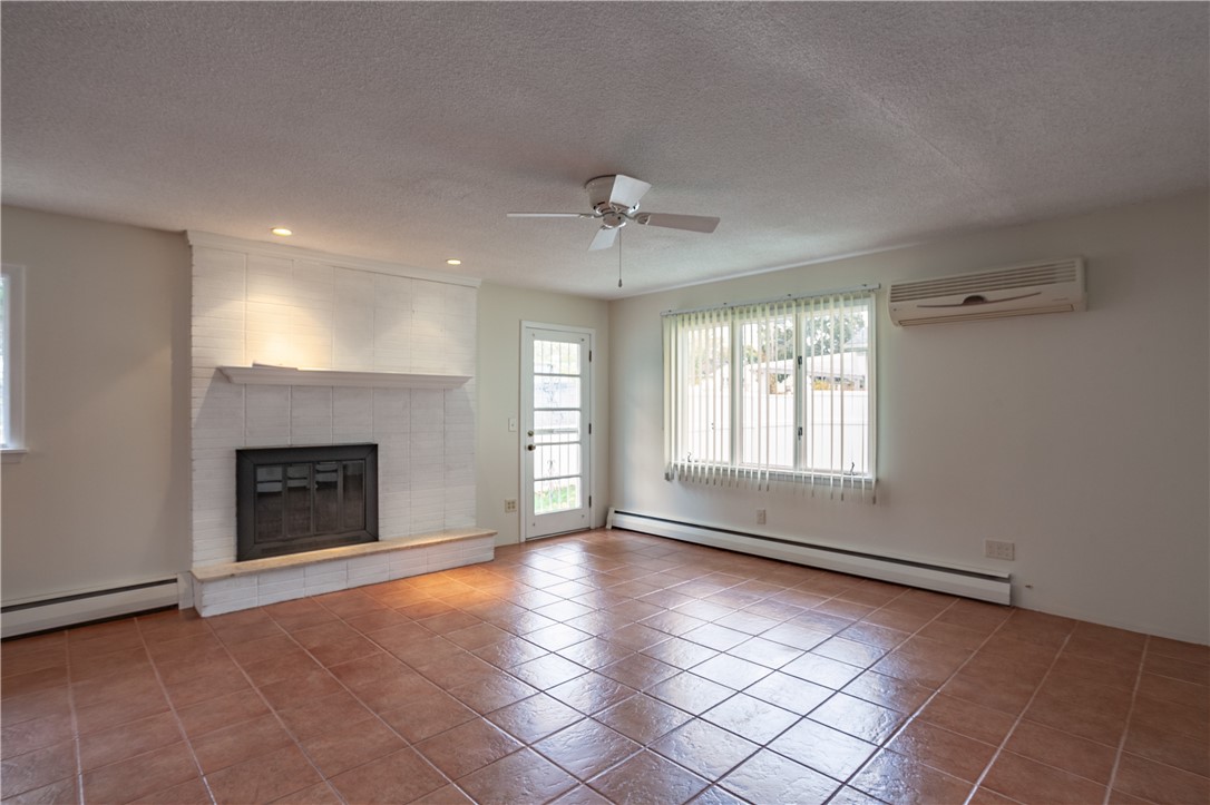 151 Edgebrook Lane Irondequoit, NY 14617 - Photo 20 of 50