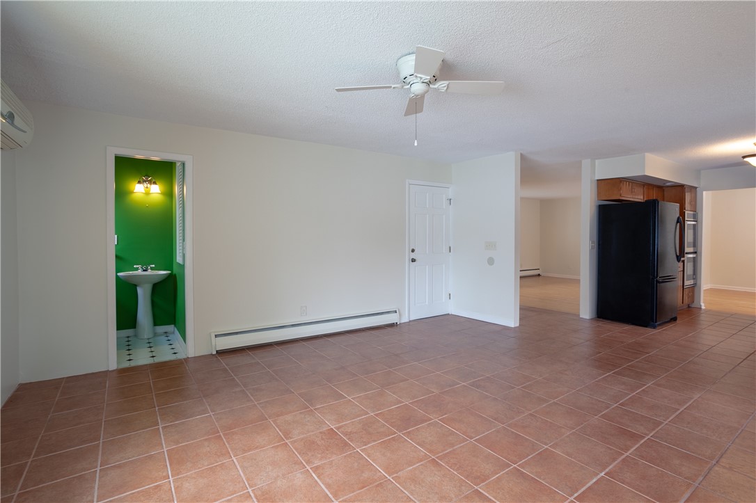 151 Edgebrook Lane Irondequoit, NY 14617 - Photo 21 of 50