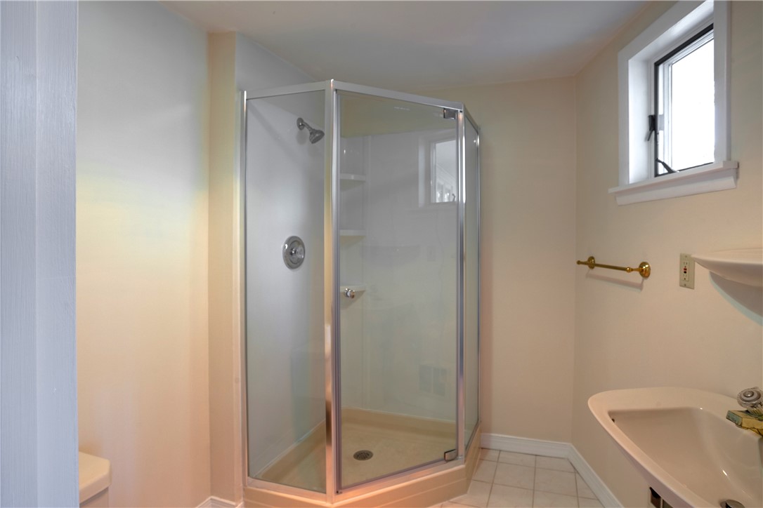 151 Edgebrook Lane Irondequoit, NY 14617 - Photo 28 of 50