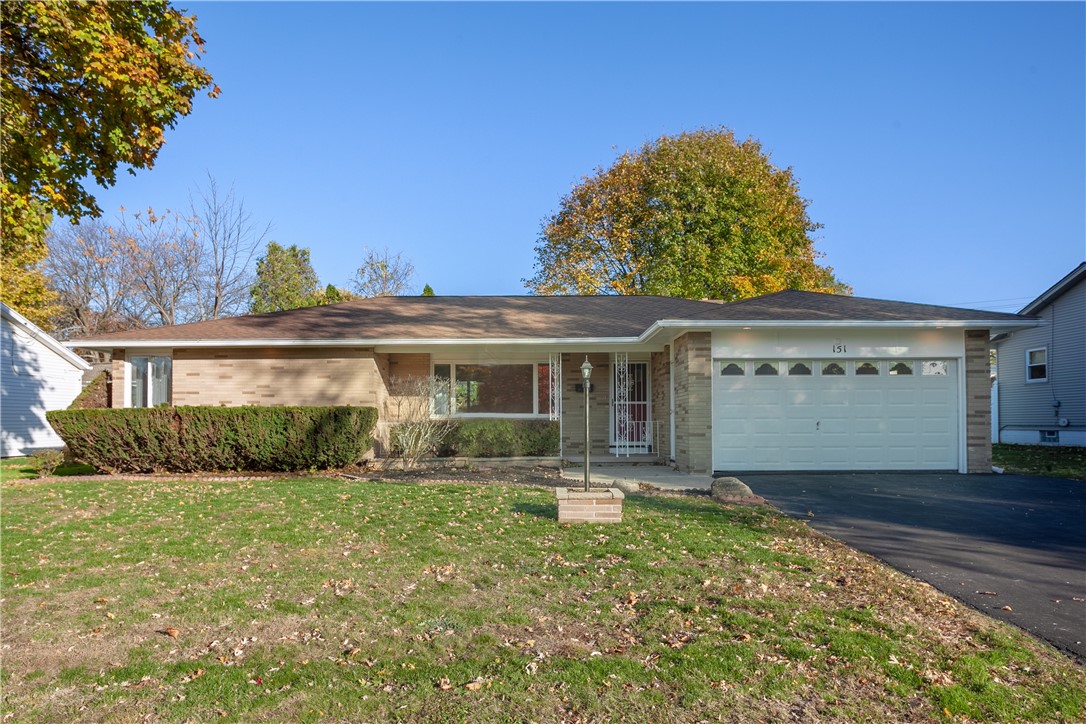 151 Edgebrook Lane Irondequoit, NY 14617 - Photo 3 of 50