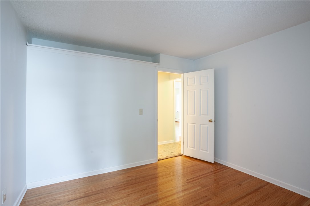 151 Edgebrook Lane Irondequoit, NY 14617 - Photo 37 of 50