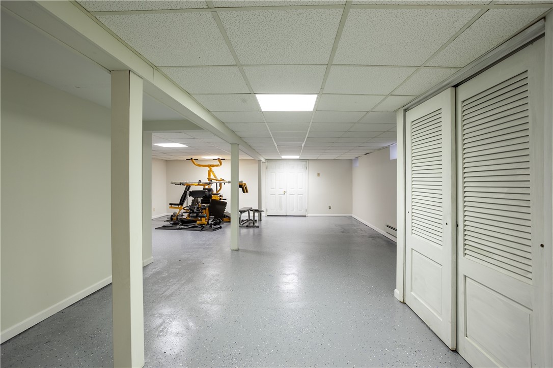 151 Edgebrook Lane Irondequoit, NY 14617 - Photo 38 of 50