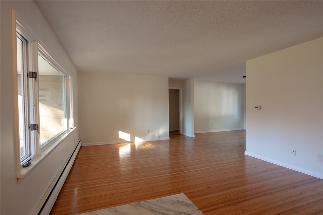 151 Edgebrook Lane Irondequoit, NY 14617 - Photo 4 of 50