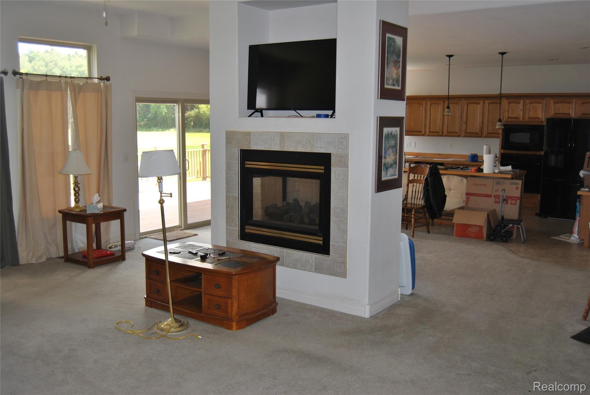 1284 Farnsworth Road Lapeer, MI 48446 - Photo 10 of 24 DSC_0229.JPG