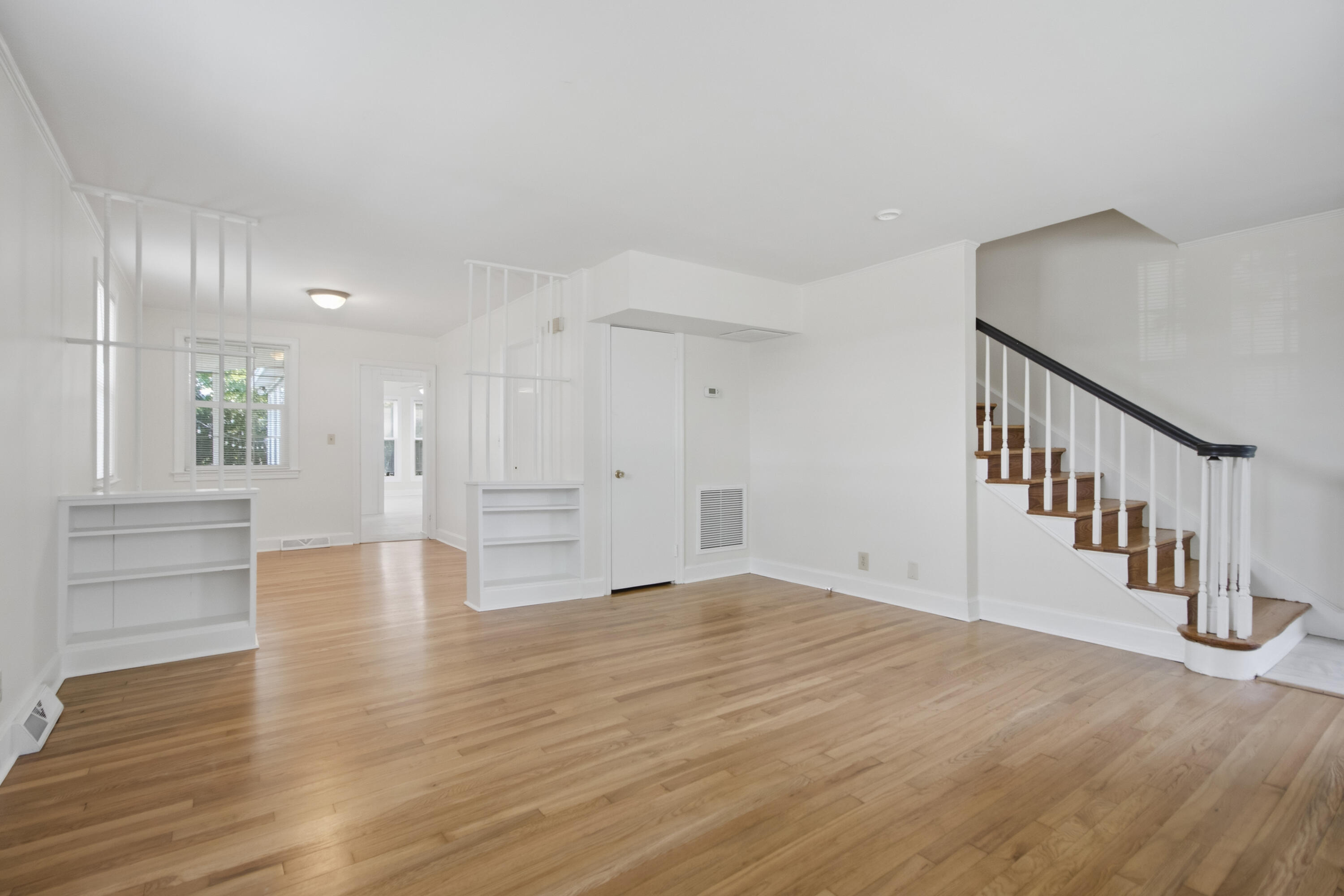 3 Fenwick Drive, Unit A Charleston, SC 29407 - Photo 5 of 10 Living Room