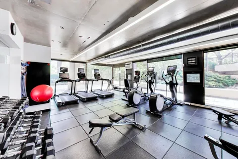 $337,500 | 1960 North Lincoln Park West, Unit 2911, Chicago, IL 60614