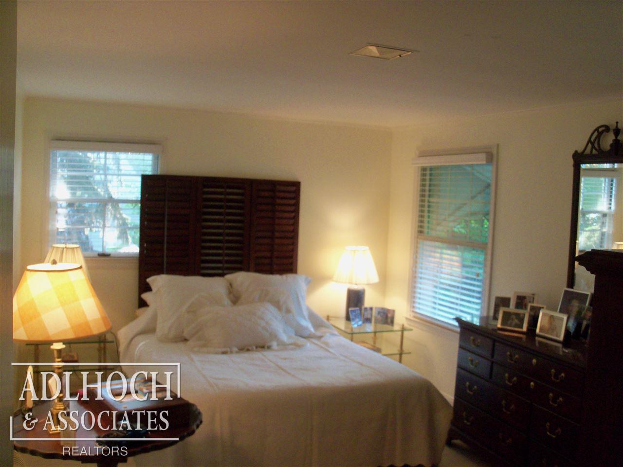75 Colonial Road Grosse Pointe Shores, MI 48236 - Photo 15 of 19