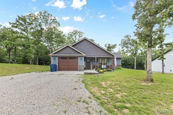 $279,900 | 219 Mont Carmel Street, Bonne Terre, MO 63628