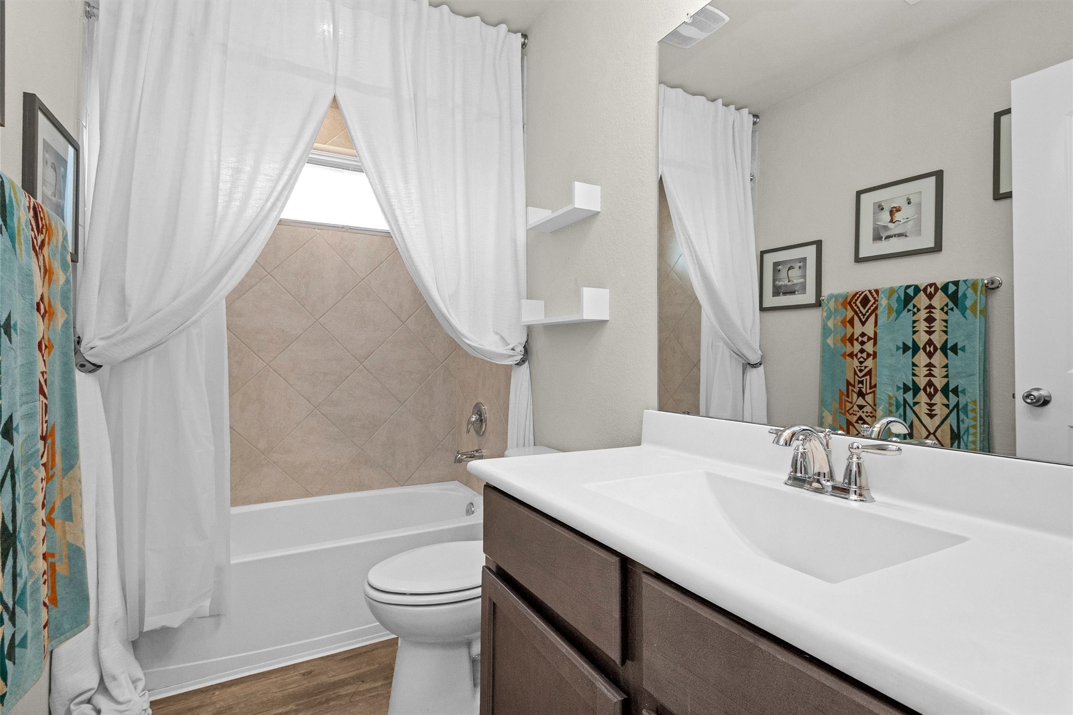 28000 Misty Evening Court Spring, TX 77386 - Photo 38 of 50 Full Bathroom upstairs