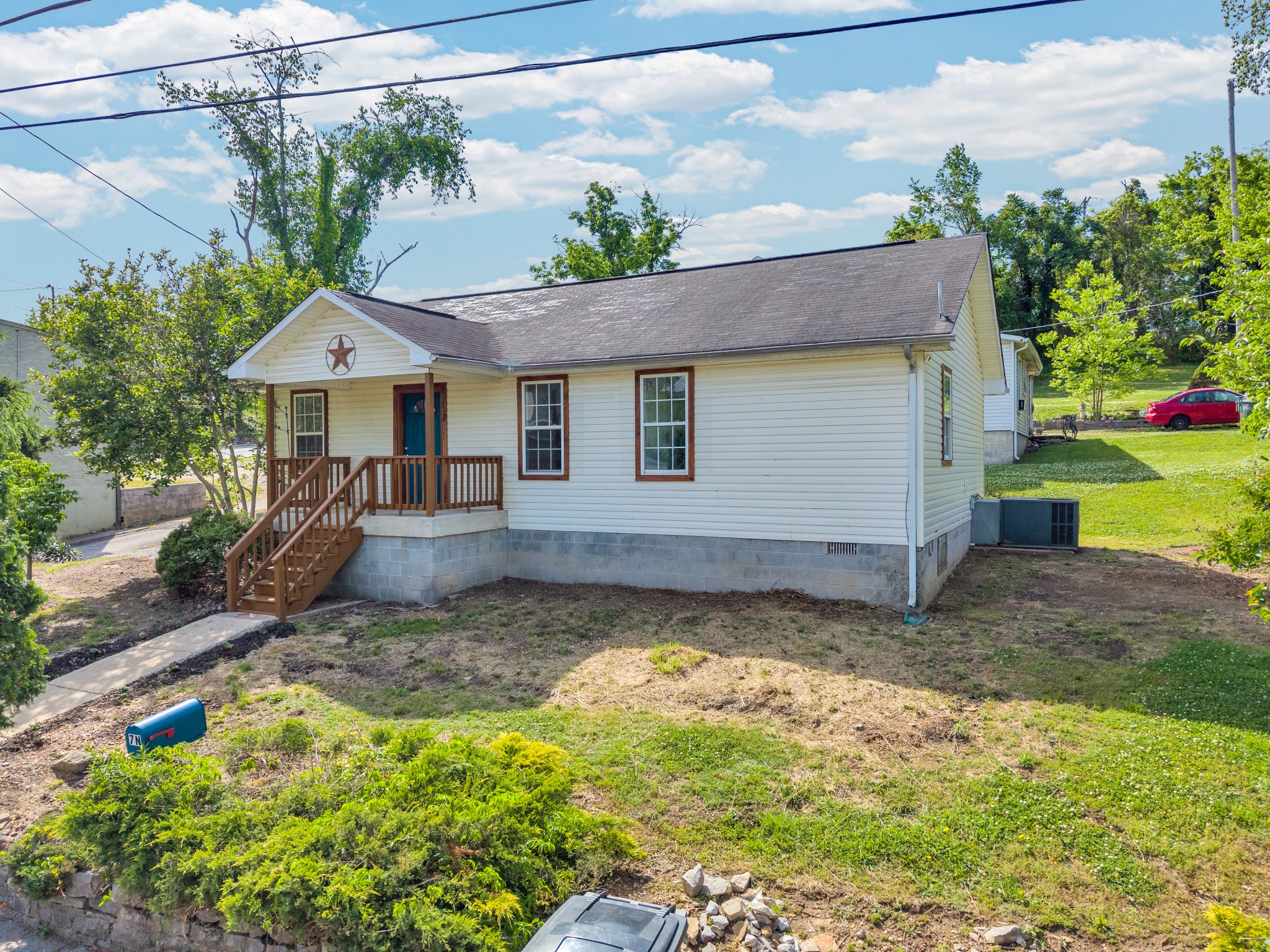 7 North Carter Street Sparta, TN 38583 - Photo 3 of 26