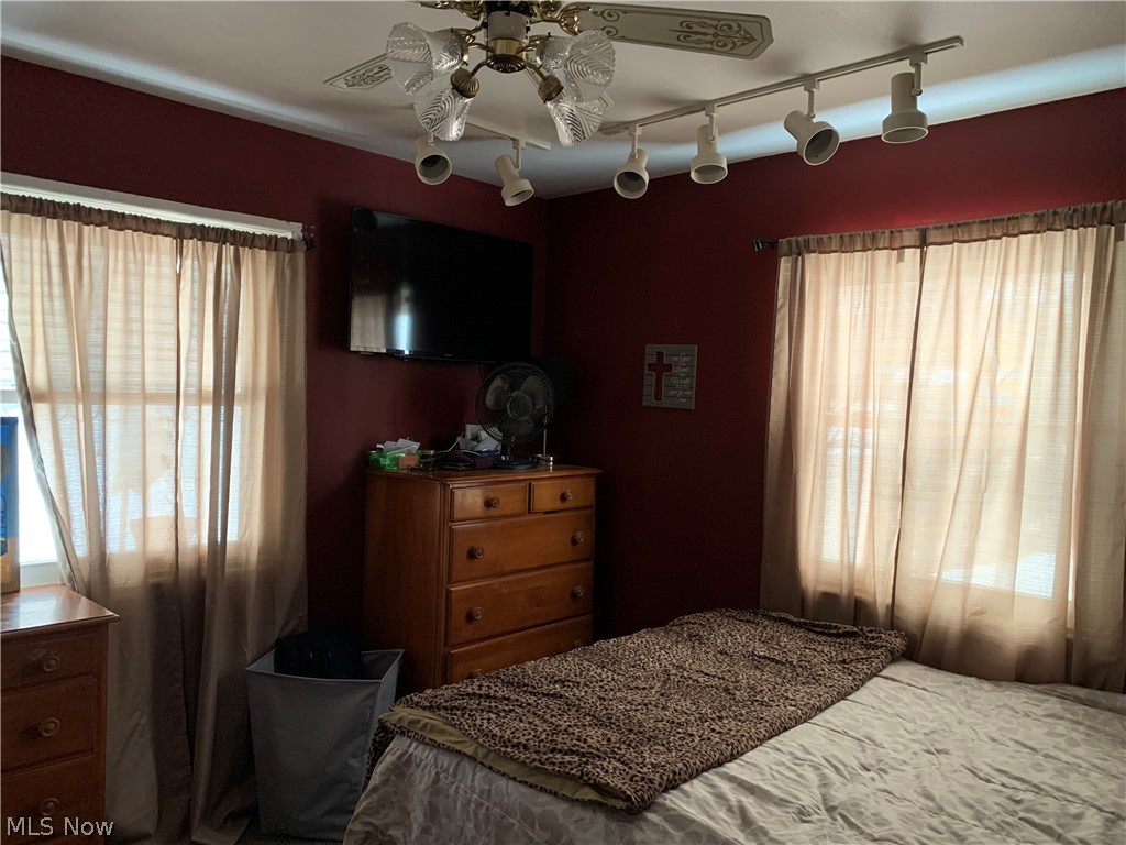 2173 East Santom Road Stow, OH 44224 - Photo 9 of 14