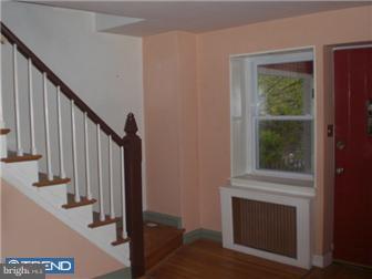 311 Maypole Road Upper Darby, PA 19082 - Photo 4 of 12