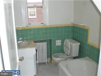 311 Maypole Road Upper Darby, PA 19082 - Photo 7 of 12
