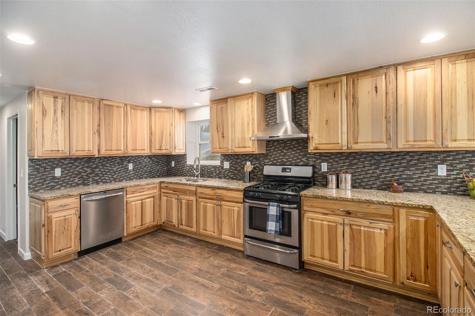 1178 Buttercup Road Elizabeth, CO 80107 - Photo 8 of 30 Gallery Image 8
