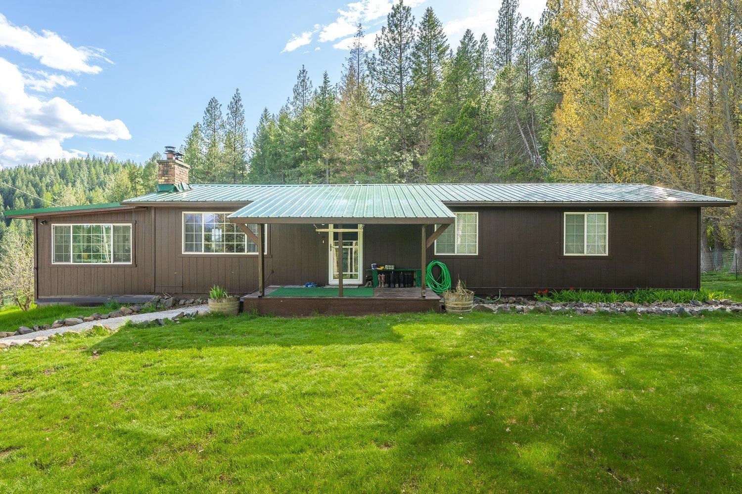 5161 Gennett Road Springdale, WA 99173 - Photo 8 of 42