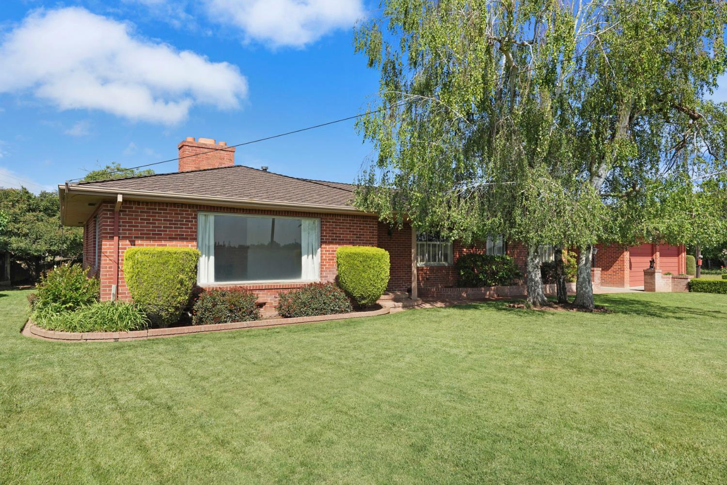 2489 Beecher Road Stockton, CA 95215 - Photo 3 of 41