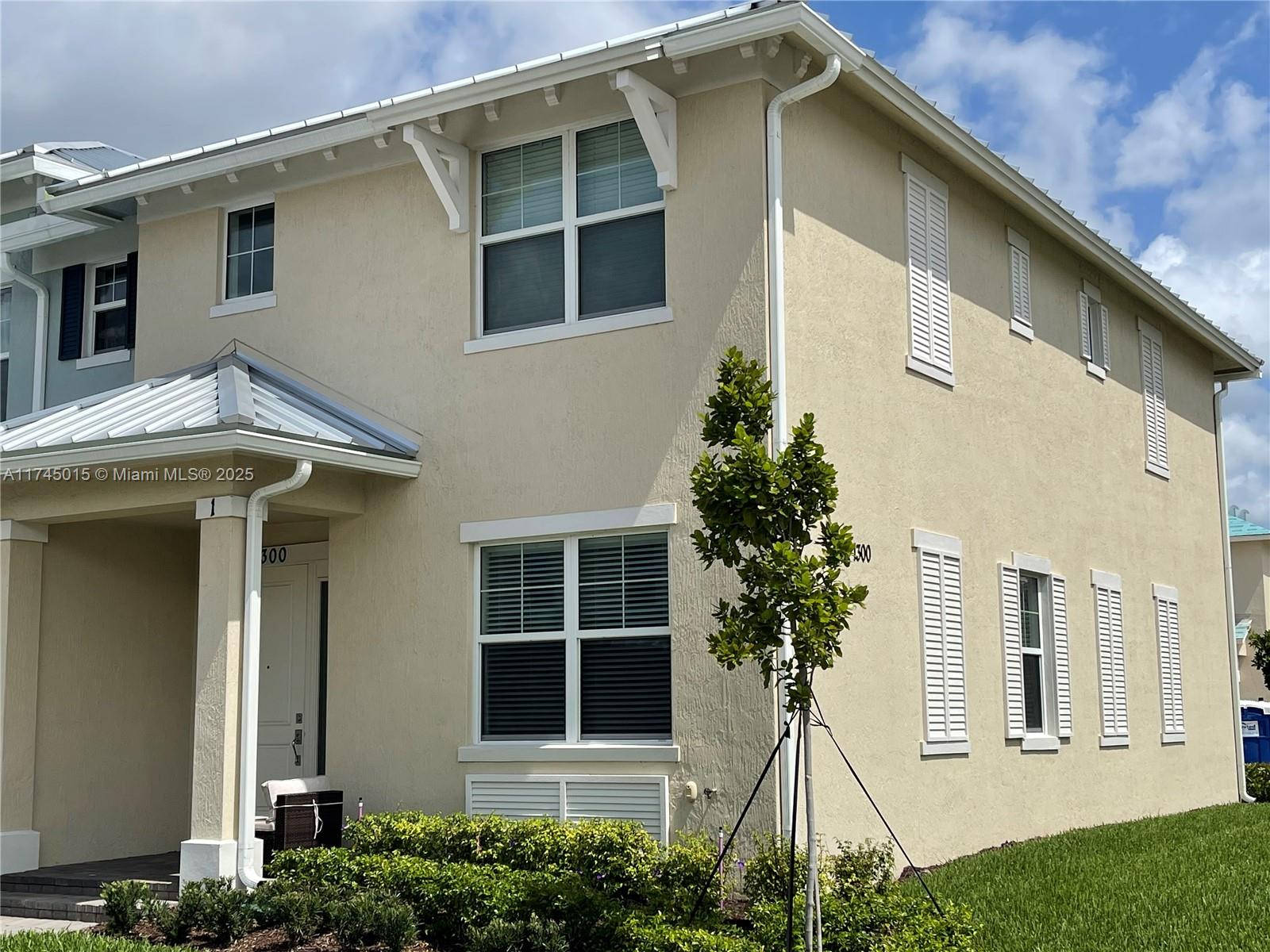 1300 Eucalyptus Drive, Unit 1 Hollywood, FL 33021 - Photo 20 of 56