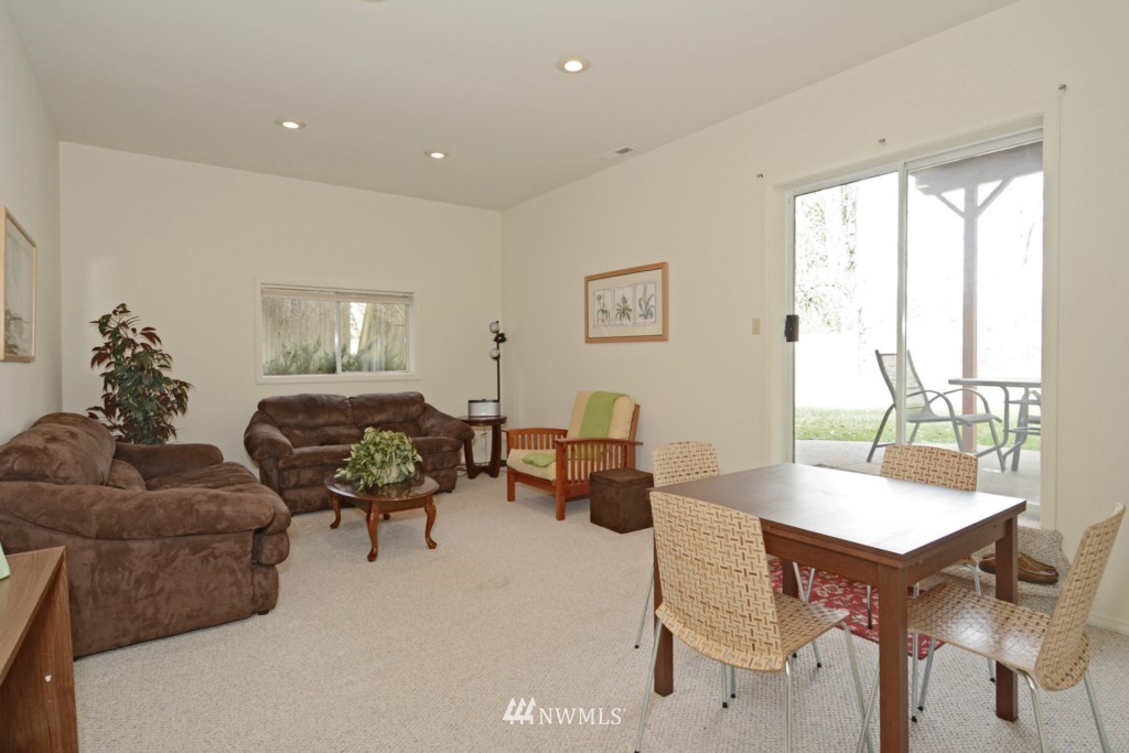 2529 238th Place Southeast Bothell, WA 98021 - Photo 20 of 24