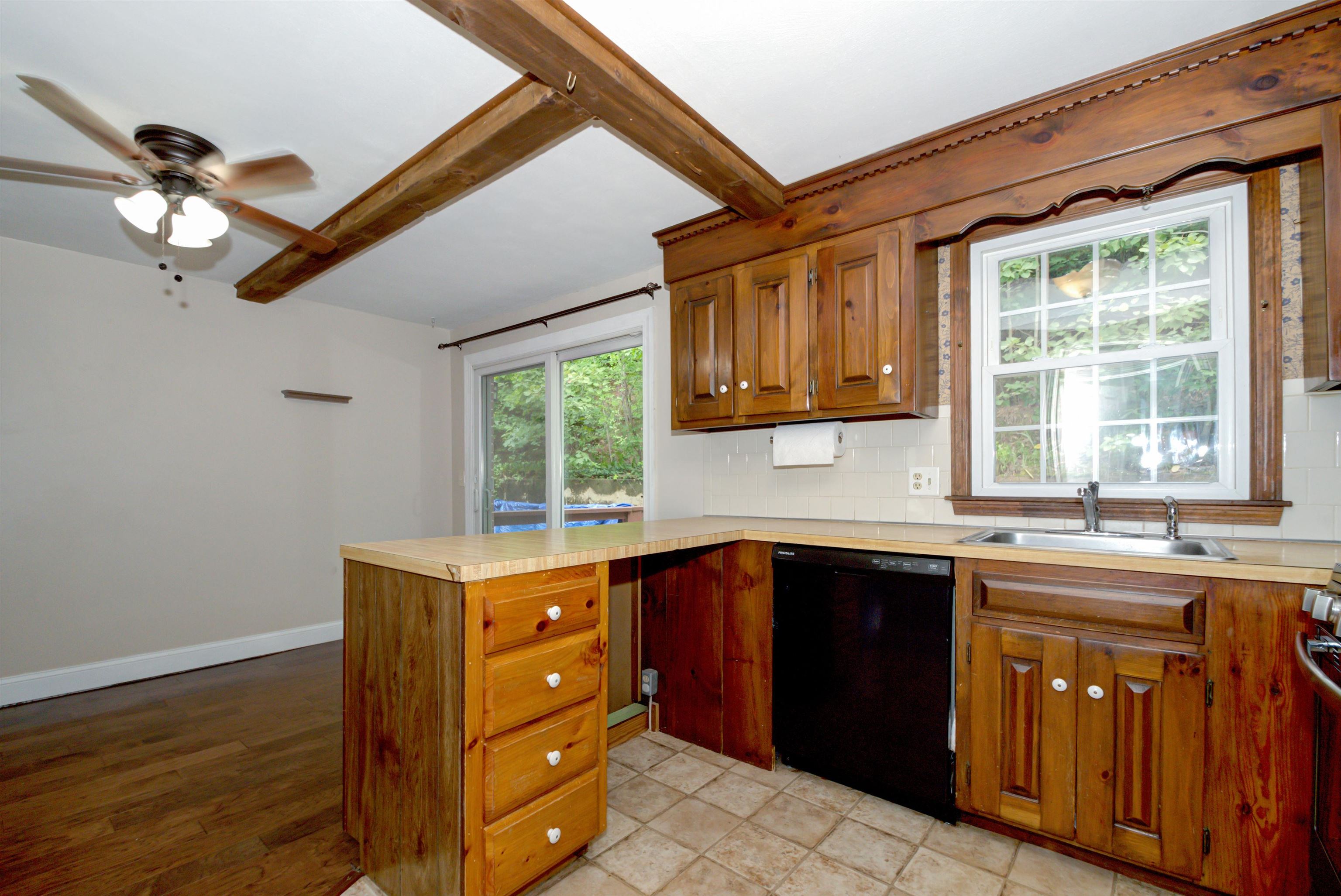 14 Cannongate III Road Nashua, NH 03063 - Photo 22 of 40 Gallery Image 22