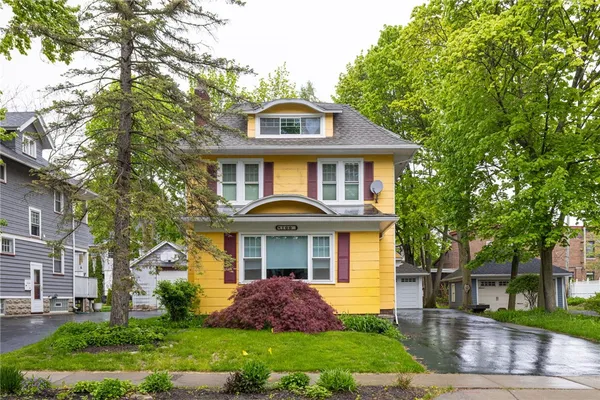 $2,200 | 100 Highland Avenue, Unit 1, Rochester, NY 14620