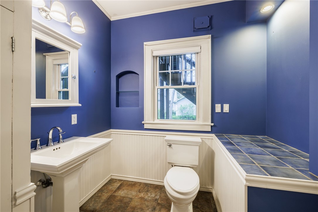 100 Highland Avenue, Unit 1 Rochester, NY 14620 - Photo 17 of 21