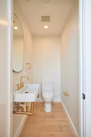 $12,900 | 246 Newbury Street, Unit PH, Boston, MA 02116