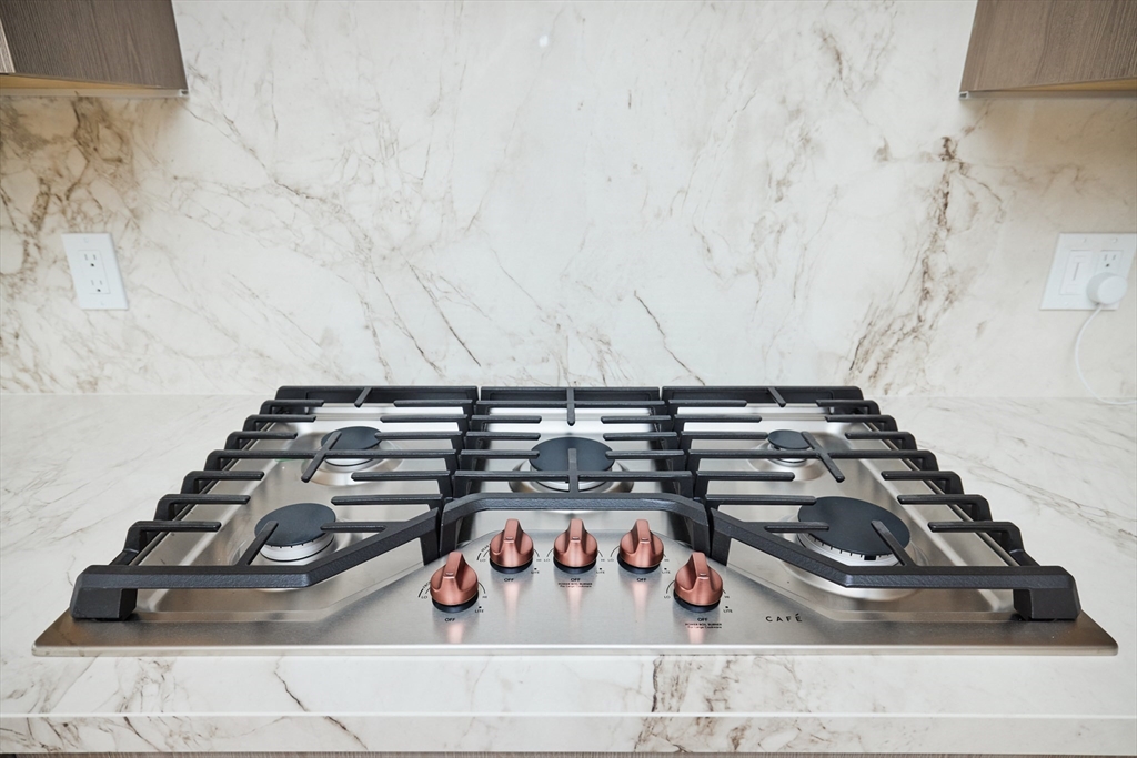 246 Newbury Street, Unit PH Boston, MA 02116 - Photo 10 of 22