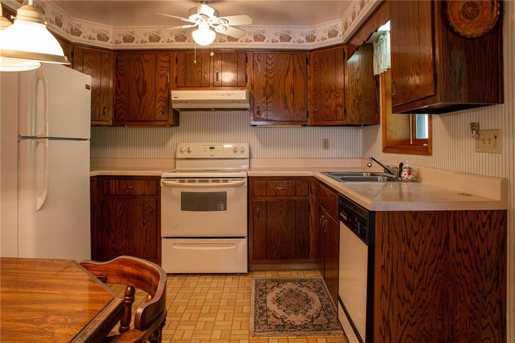 828 Beulah Road Churchill, PA 15235 - Photo 9 of 15 Gallery Image 9