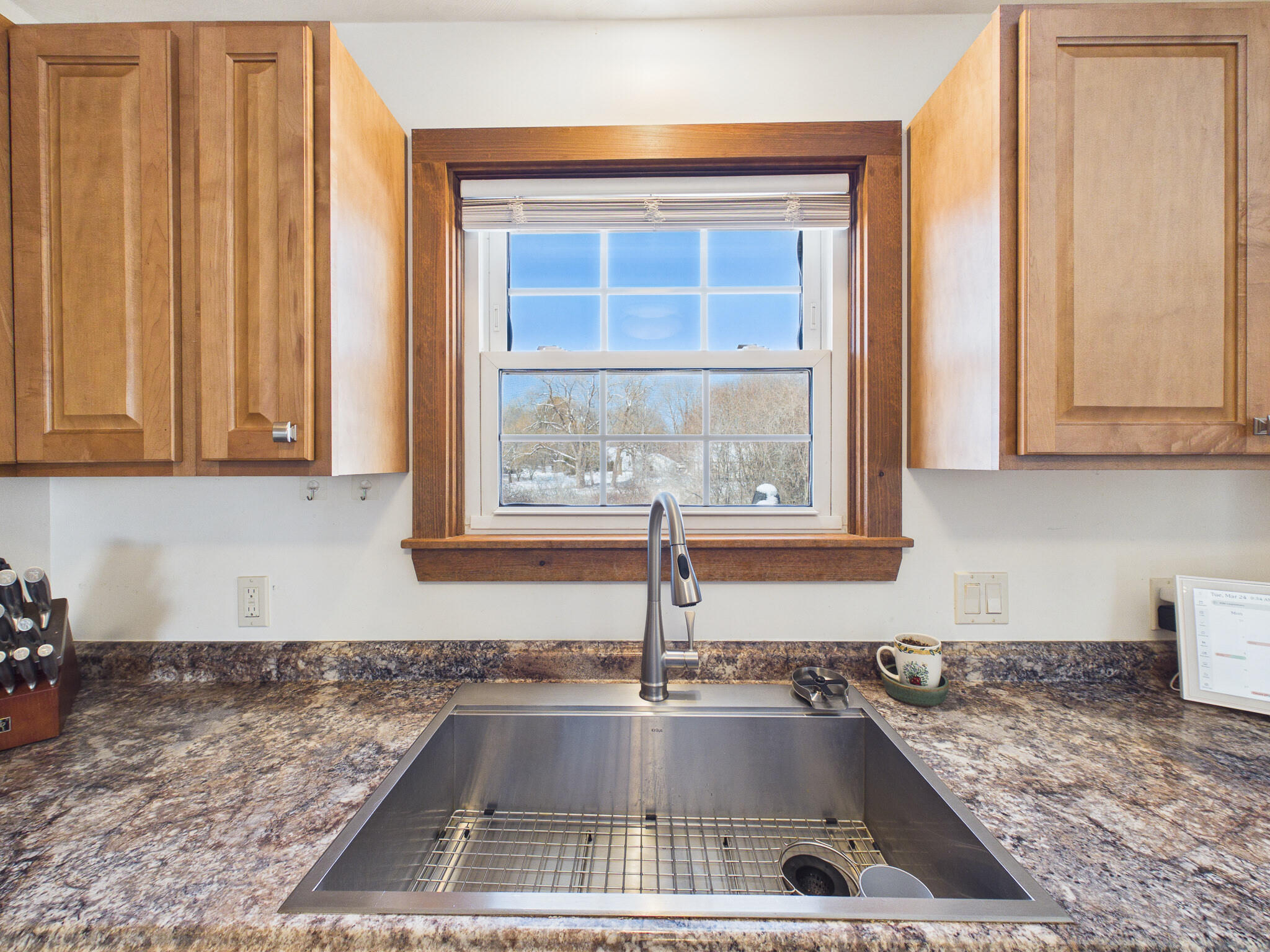 18 Booker Street Thomaston, ME 04861 - Photo 11 of 55 Stills-16