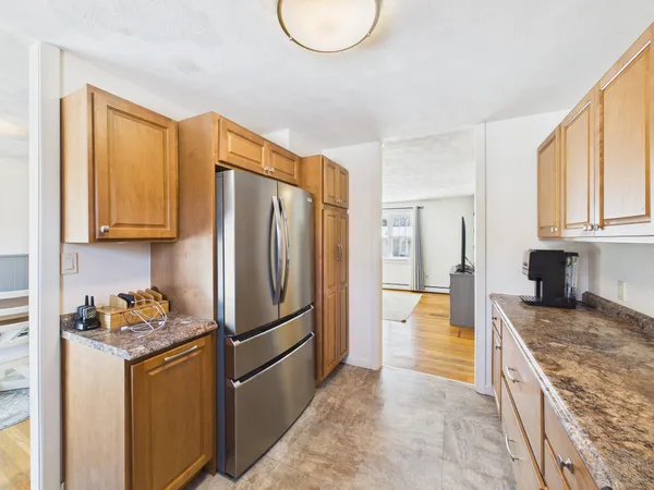 $379,000 | 18 Booker Street, Thomaston, ME 04861