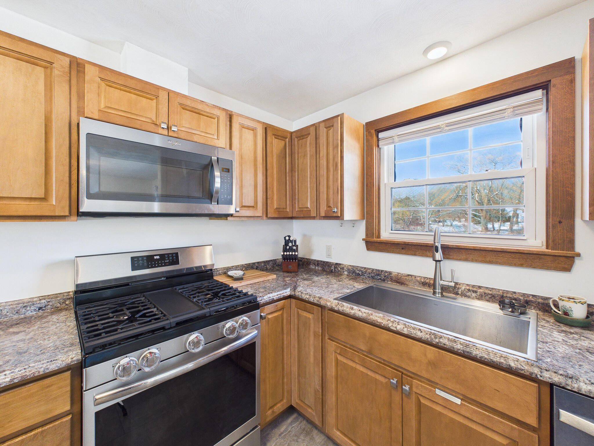 18 Booker Street Thomaston, ME 04861 - Photo 13 of 60 Stills-20