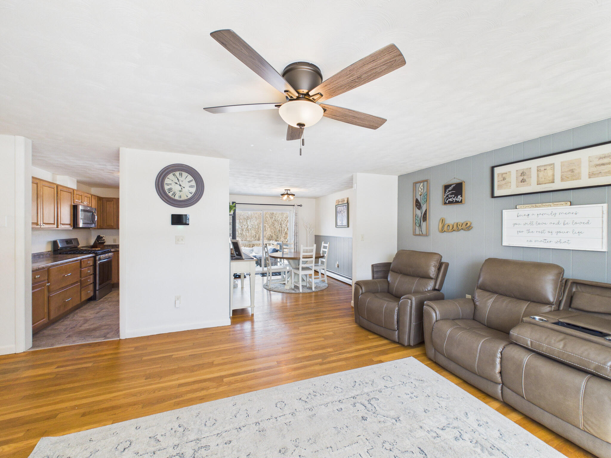 18 Booker Street Thomaston, ME 04861 - Photo 18 of 60 Stills-27