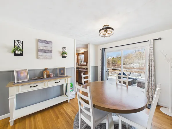 $379,000 | 18 Booker Street, Thomaston, ME 04861