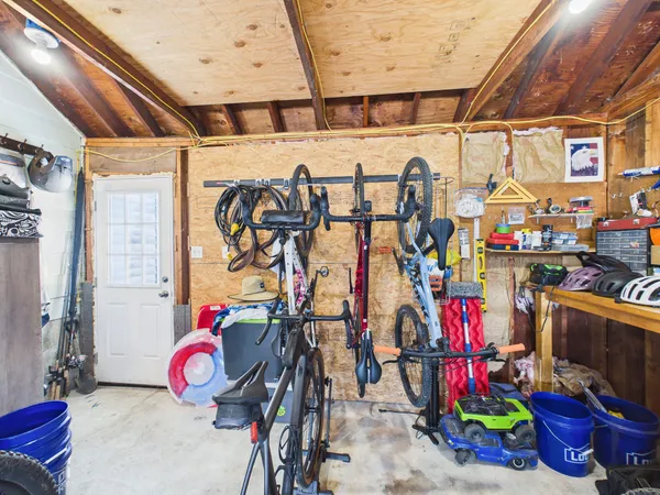 $379,000 | 18 Booker Street, Thomaston, ME 04861