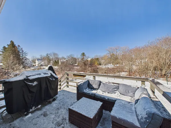 $379,000 | 18 Booker Street, Thomaston, ME 04861