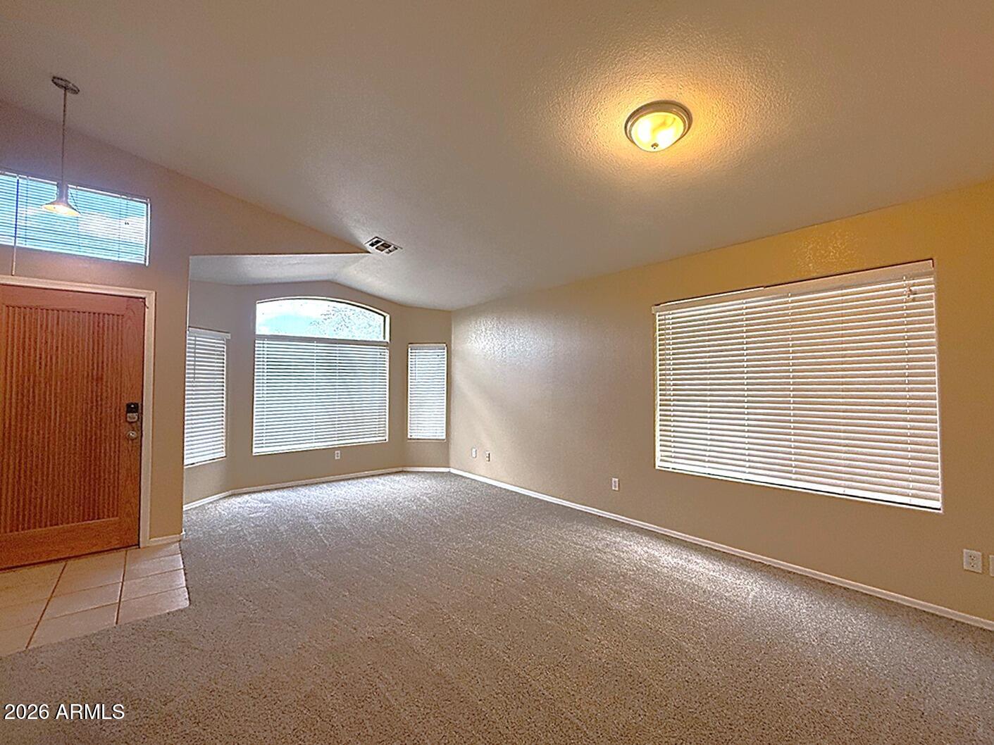 4707 East Frye Road Phoenix, AZ 85048 - Photo 3 of 16 12