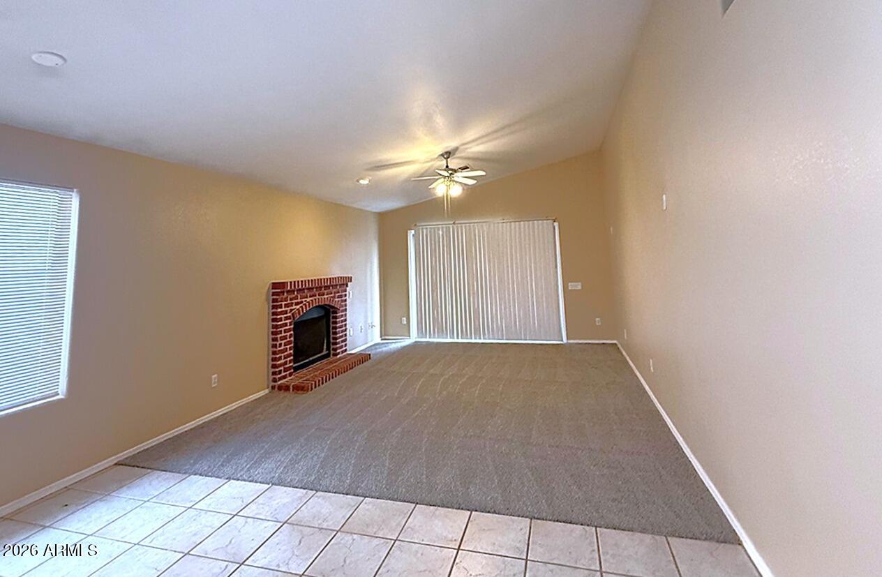 4707 East Frye Road Phoenix, AZ 85048 - Photo 4 of 16 15