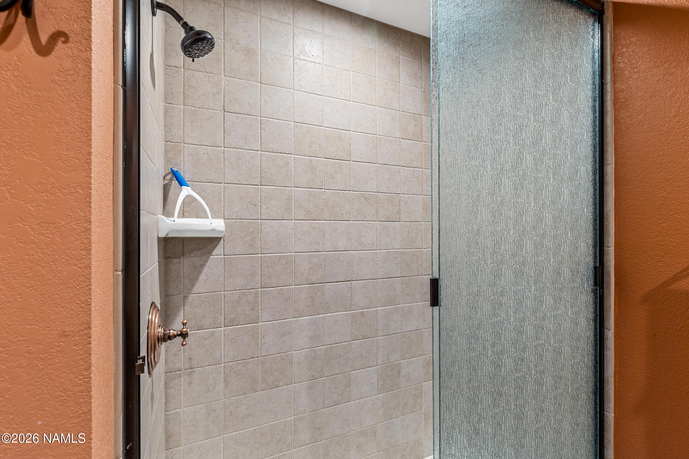 8921 Hulls Road Flagstaff, AZ 86004 - Photo 42 of 80 Bathroom #1 Shower
