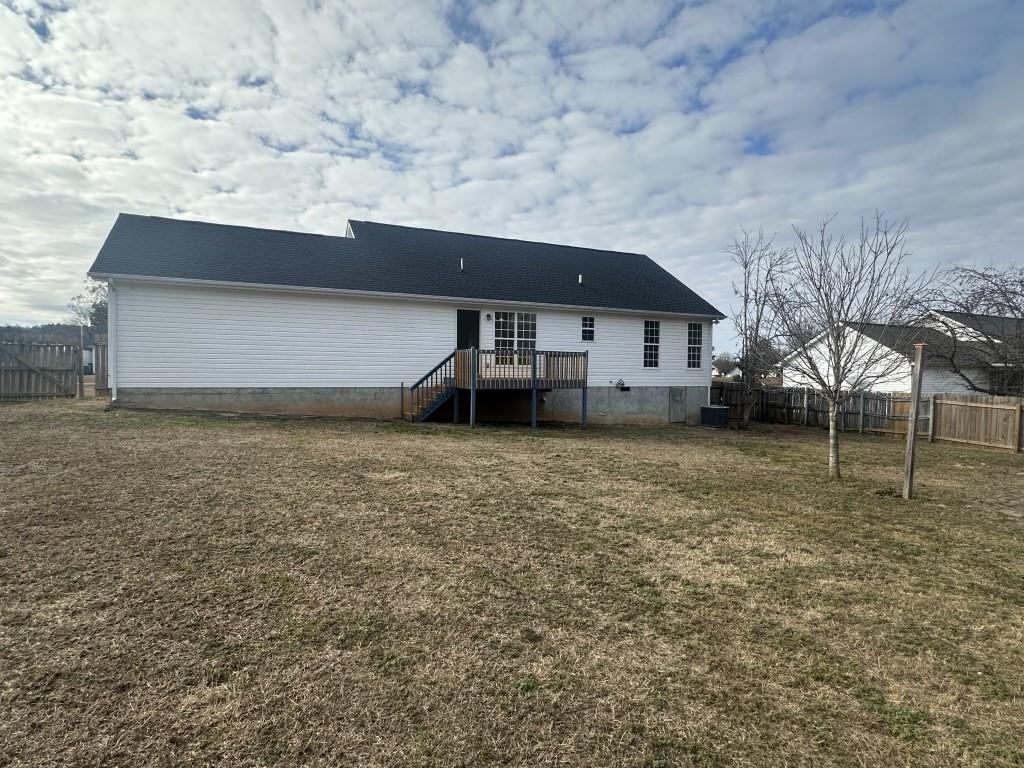 205 Daisy Lane Chatsworth, GA 30705 - Photo 31 of 34 a house view with a garden space