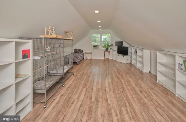 $825,000 | 2529 Gallows Hill Road, Kintnersville, PA 18930