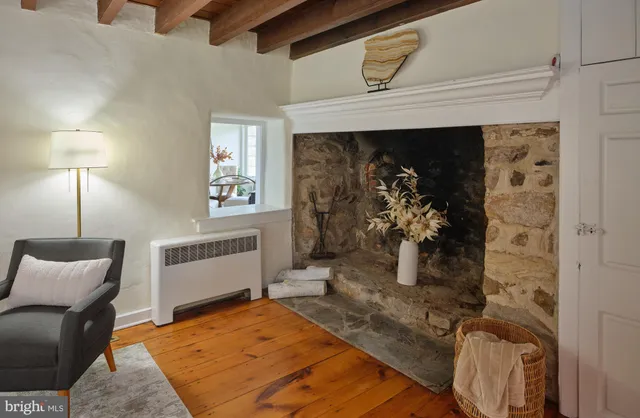 $825,000 | 2529 Gallows Hill Road, Kintnersville, PA 18930