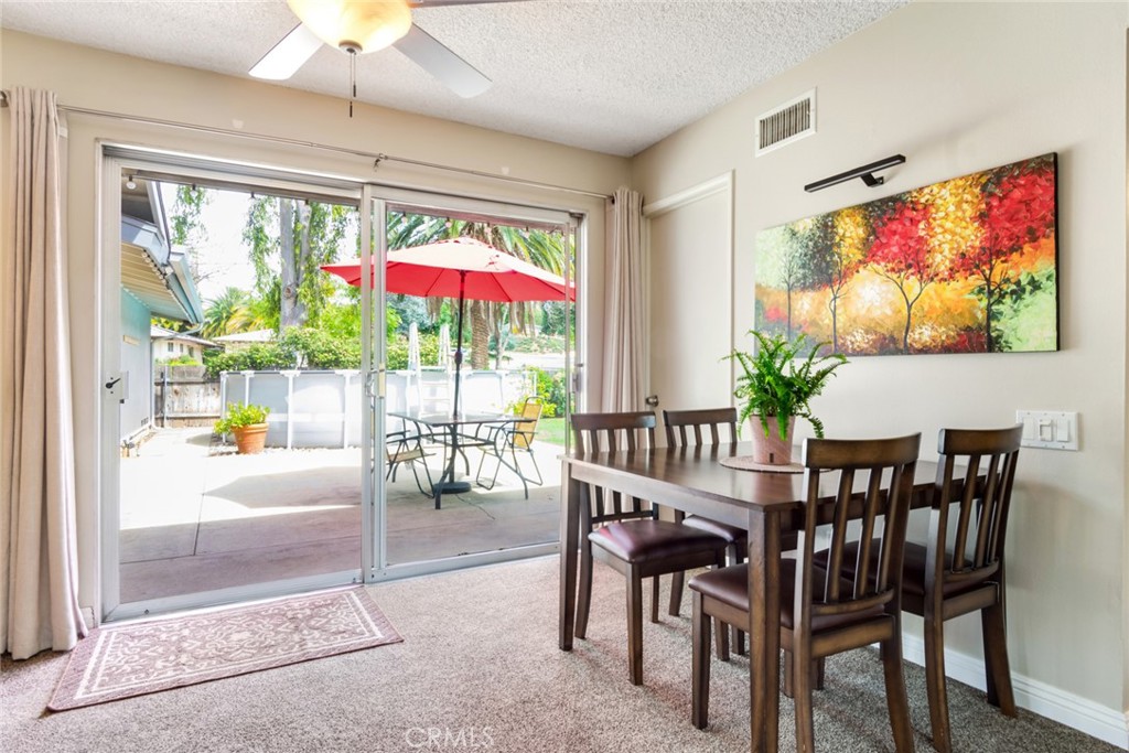 130 Sunridge Way Redlands, CA 92373 - Photo 13 of 35 Den with view to backyard