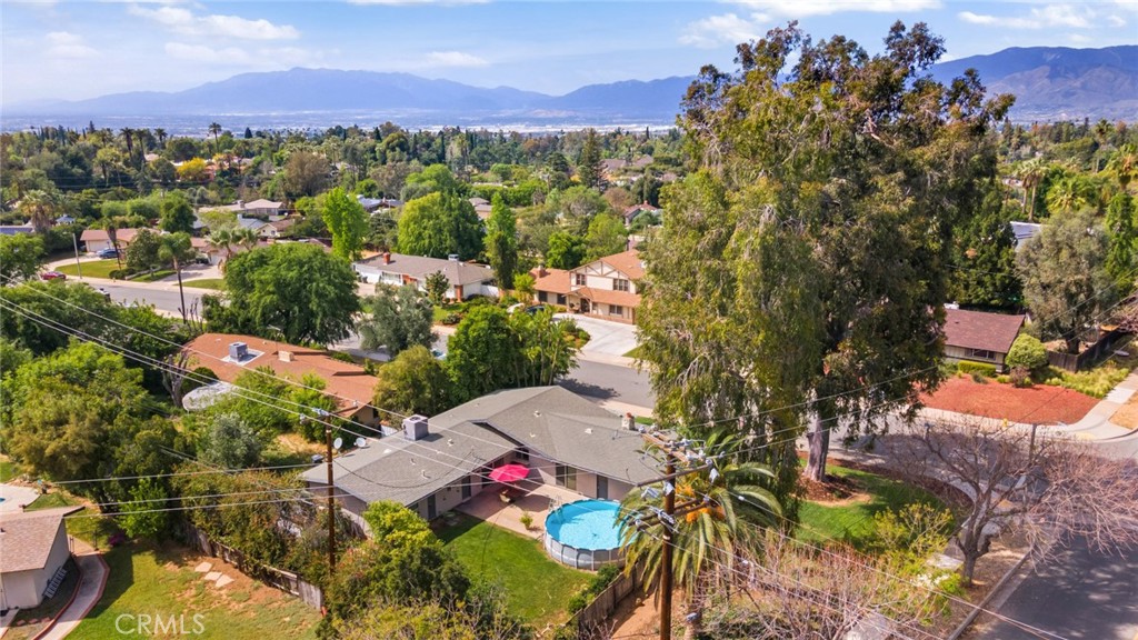 130 Sunridge Way Redlands, CA 92373 - Photo 30 of 35