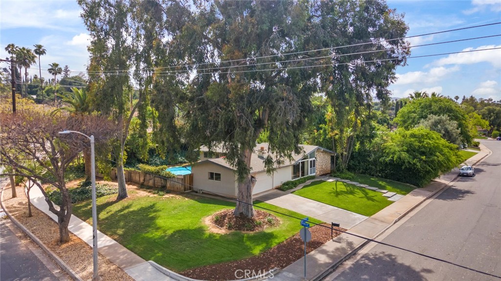 130 Sunridge Way Redlands, CA 92373 - Photo 33 of 35