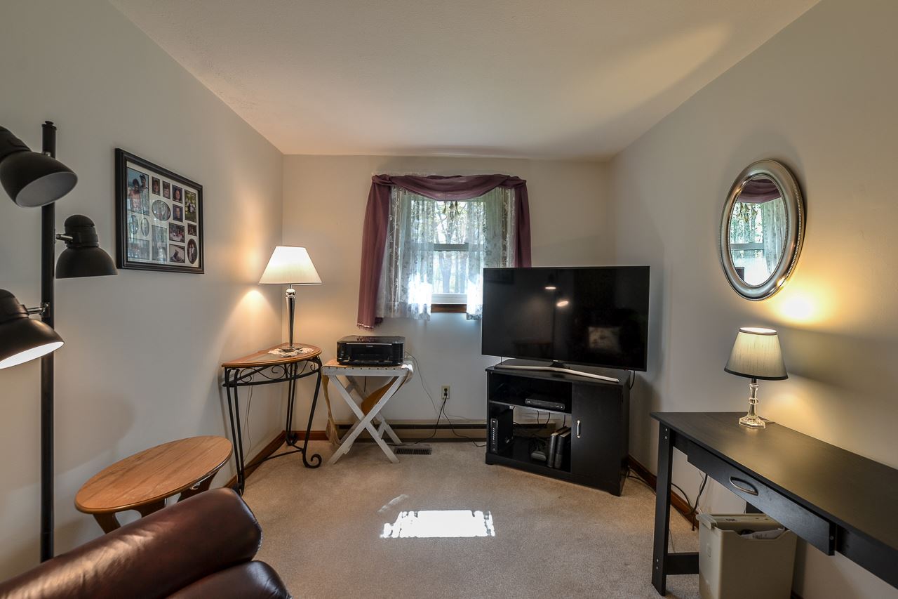 10 Cross Road Exeter, NH 03833 - Photo 10 of 23