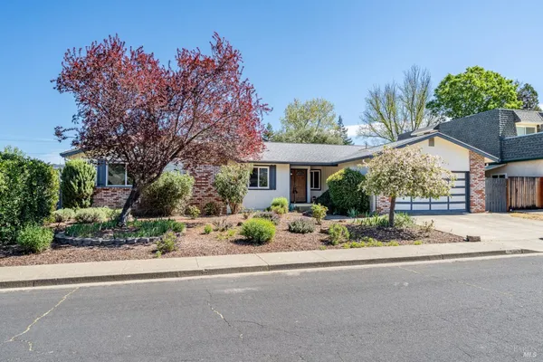 $559,000 | 1339 Laurel Avenue, Ukiah, CA 95482