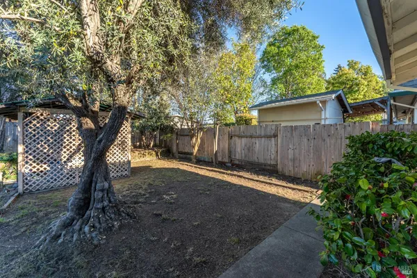 $559,000 | 1339 Laurel Avenue, Ukiah, CA 95482